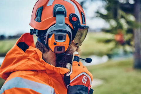 Husqvarna X-COM Active, helmet mount
