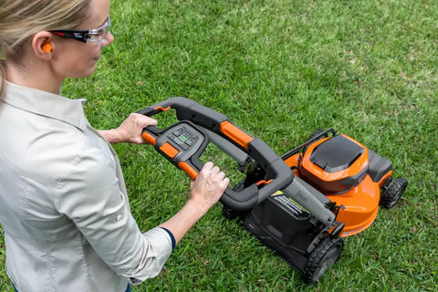 Lawn Xpert LE-322R (battery and charger included)