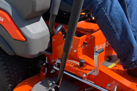 Operator Controlled Discharge Chute (OCDC) Z400XS/Z500 54" / 60"