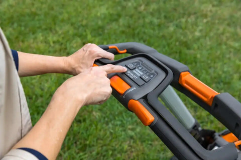 Lawn Xpert LE-322R (battery and charger included)