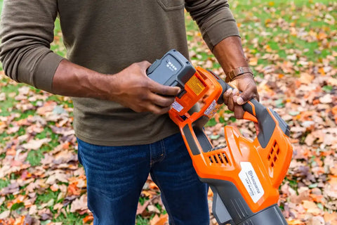 Husqvarna 350iB Leaf Blaster (tool only)