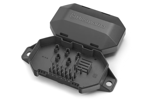 Connector protection box