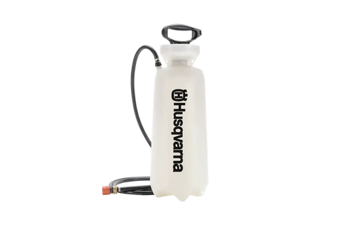 Pressurized water tank
