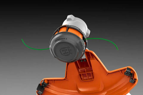 Husqvarna Weed Eater® 320iL (battery and charger included)